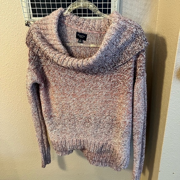 𝅺AMERICAN eagle outfitters sweater - Picture 1 of 6